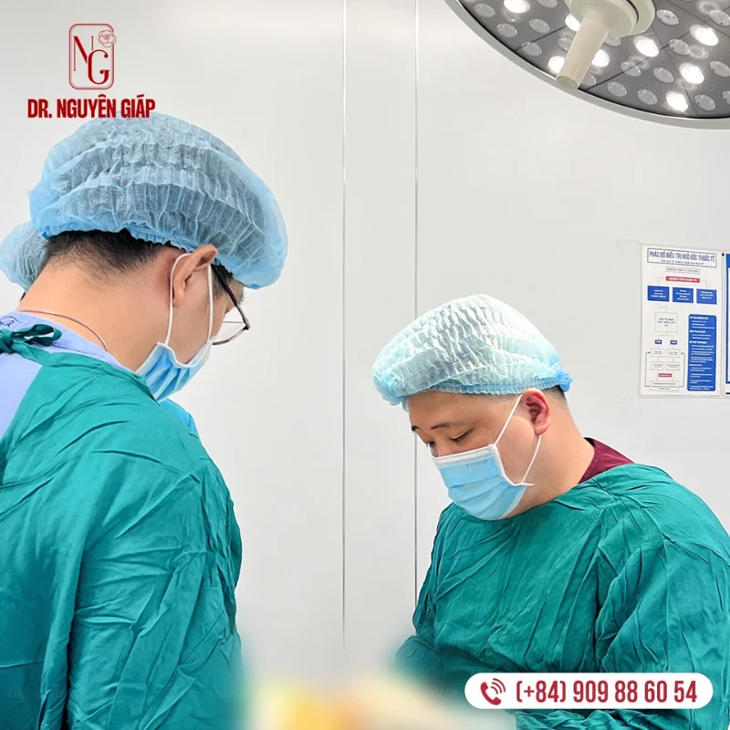 đèn phòng mổ là gì